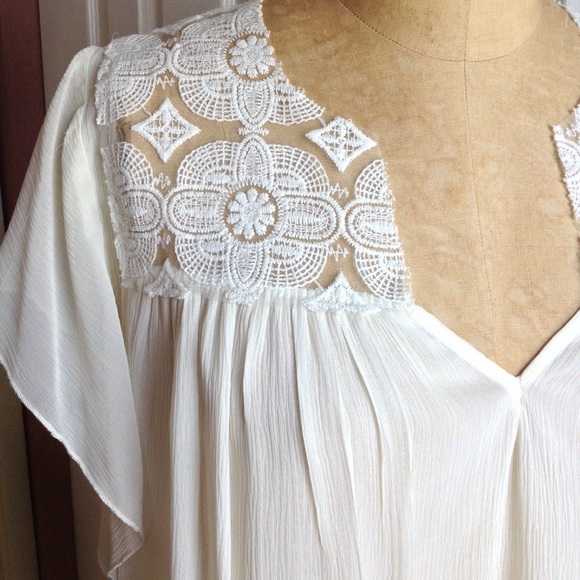 Blouse - Picture 2 of 6